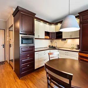 Apartament Metro Wilanowska Homely, Warszawa